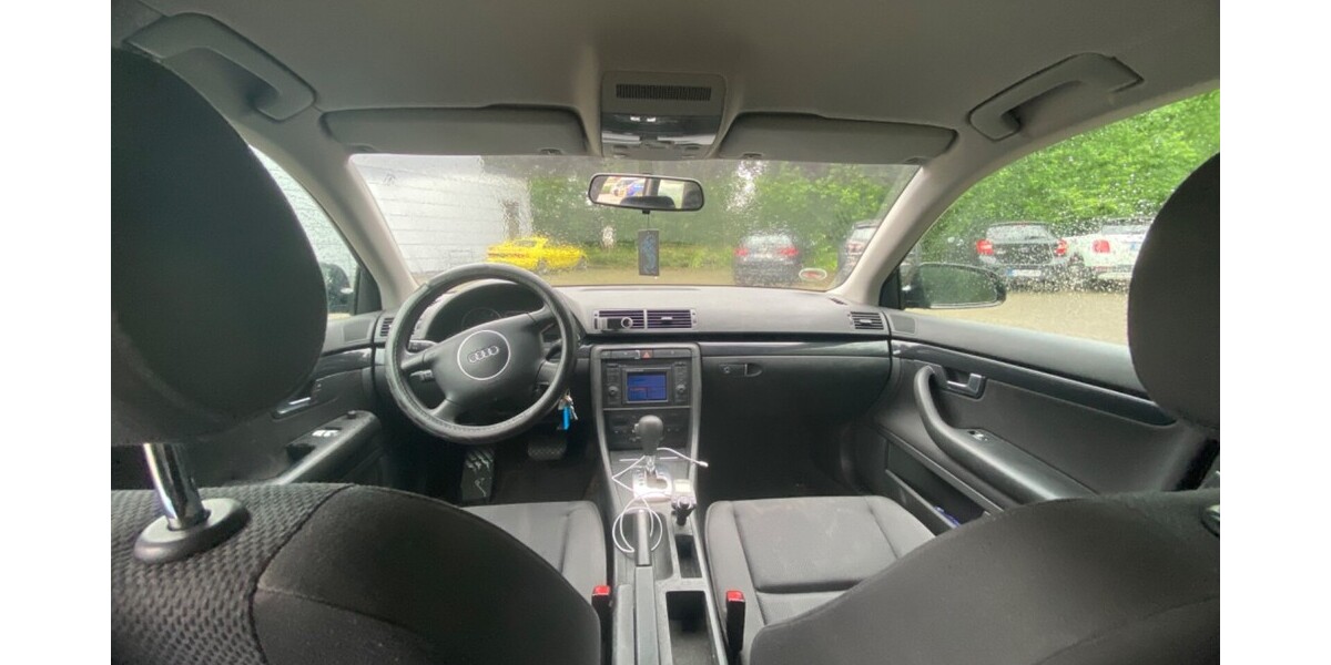 Audi A4 Avant 293.146 km 3.980 € Braunschweig 38100