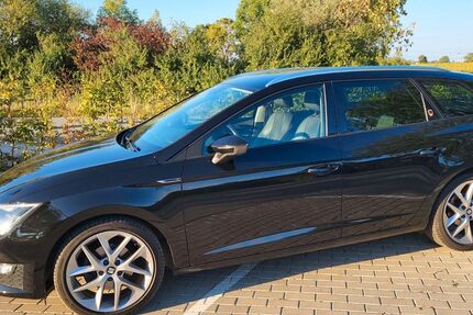 Seat Leon 125.000 km 10.990 &euro; Braunschweig 38114