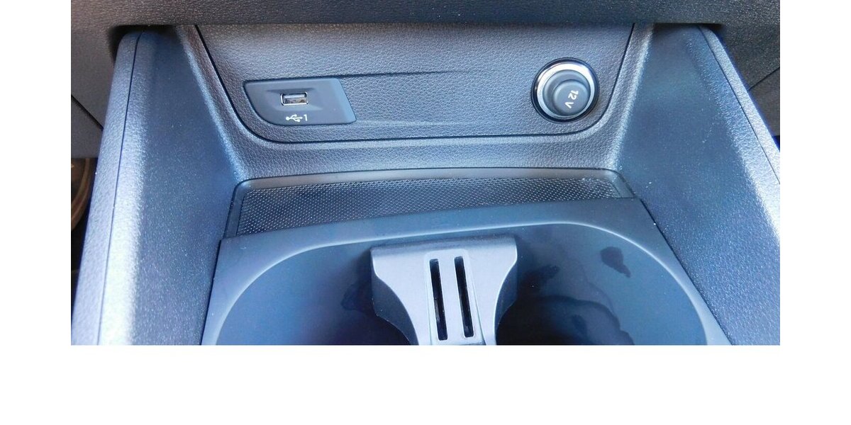 Audi Q2 30 1.0 TFSI BMT Navi Klima ALU 21.100 km 20.990 € Vordorf 38533