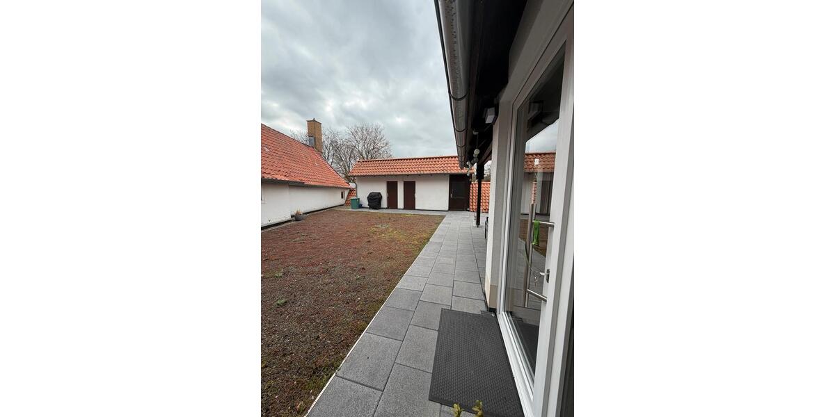 Terrassenwohnung Königslutter am Elm - 4 Zimmer, 160 m&sup2;, 1.200&euro; | Angebot:26063846