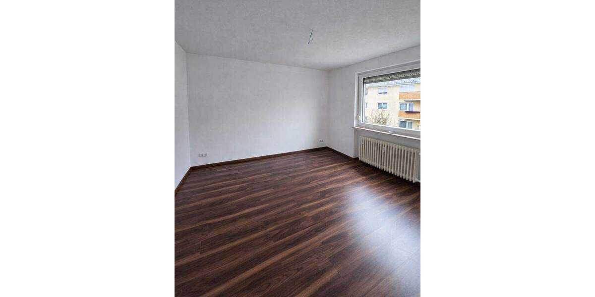 Etagenwohnung Lehre - 3 Zimmer, 82 m&sup2;, 186.000&euro; | Angebot:25725727