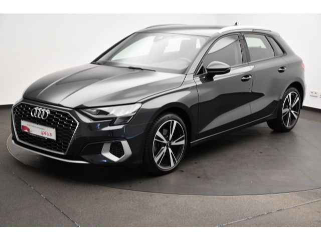 Audi A3 33.281 km 27.290 &euro; Wolfsburg 38440