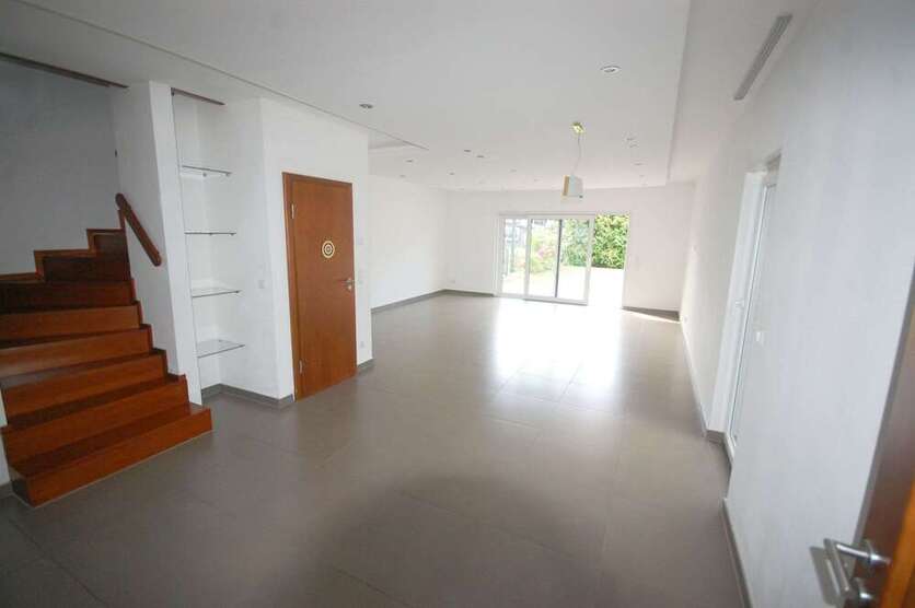 Haus zum Mieten in Wolfsburg 1.650 € 140 m²