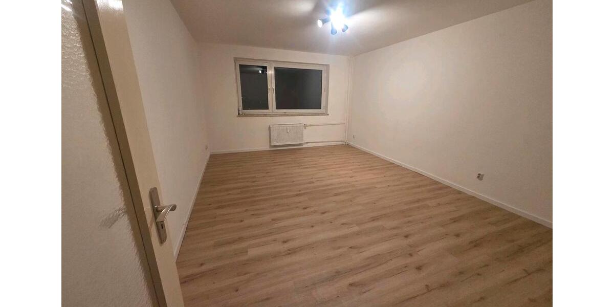 Etagenwohnung Braunschweig Heidberg-Melverode - 1 Zimmer, 35 m&sup2;, 590&euro; | Angebot:25181193