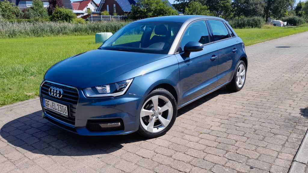 Audi A1 60.000 km 11.900 &euro; Rötgesbüttel 38531