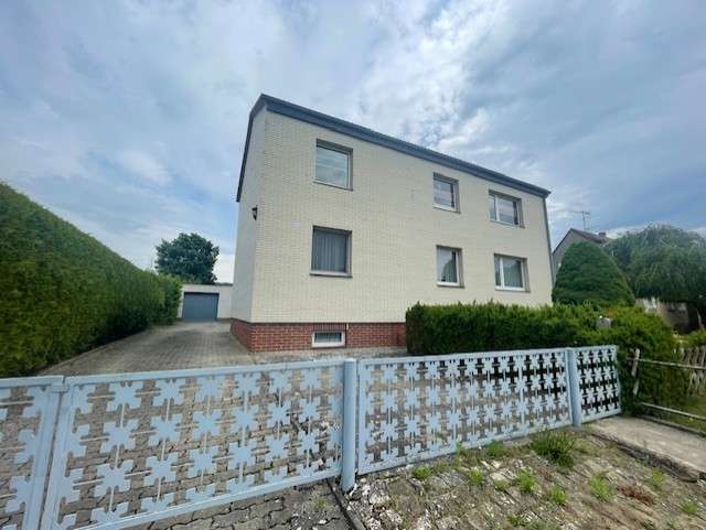 Haus zum Kaufen in Helmstedt 159.000 € 155 m² 5 zimmer