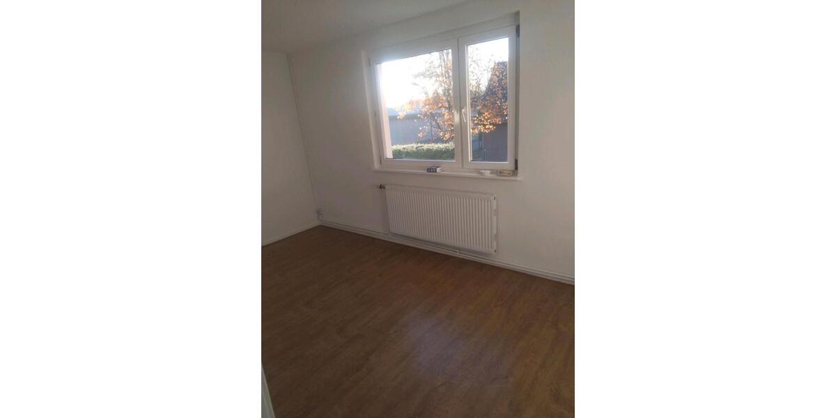 Etagenwohnung Vordorf - 4.5 Zimmer, 90 m&sup2;, 800&euro; | Angebot:26581878