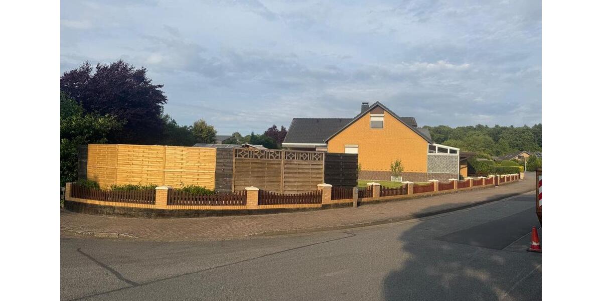 Einfamilienhaus Wolfsburg Ehmen - 10 Zimmer, 171 m&sup2;, 460.000&euro; | Angebot:23503558
