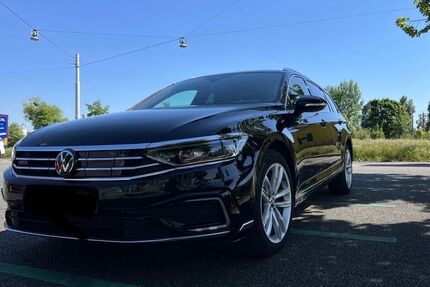VW Passat Variant
