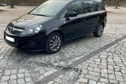 Opel Zafira 122.000 km 5.500 &euro; Braunschweig 38102
