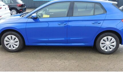 Skoda Fabia 1.0 Active MPI BMT 4Trg Navi Klima 22.700 km 13.390 &euro; Vordorf 38533