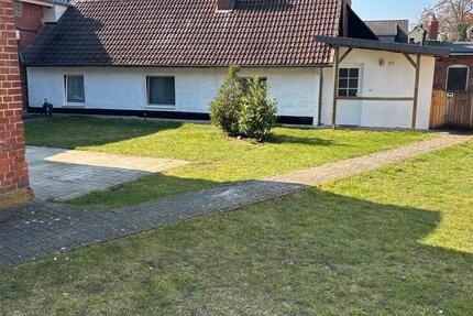 Wohnung Helmstedt - 2.5 Zimmer, 65 m&sup2;, 600&euro; | Angebot:26495645