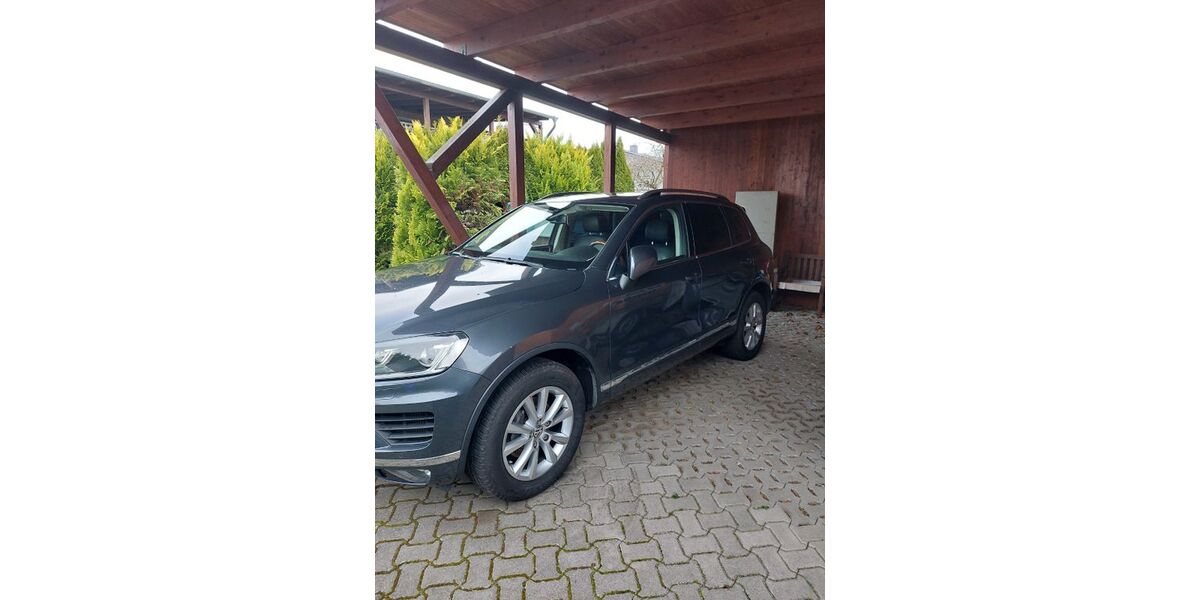 VW Touareg 160.000 km 19.500 € lehre 38165