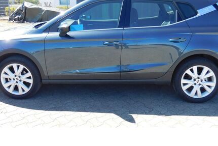 Seat Arona 10.200 km 17.390 &euro; Vordorf 38533