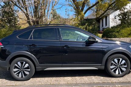 VW Taigo 16.000 km 17.000 &euro; Wolfsburg 38442