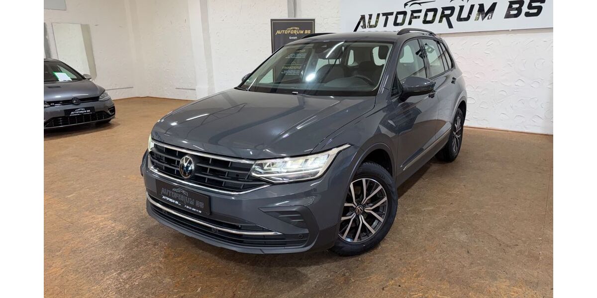 VW Tiguan 64.400 km 24.490 &euro; Braunschweig Wenden 38110