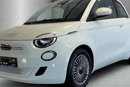 Fiat 500e 13.634 km 17.750 &euro; Braunschweig 38126