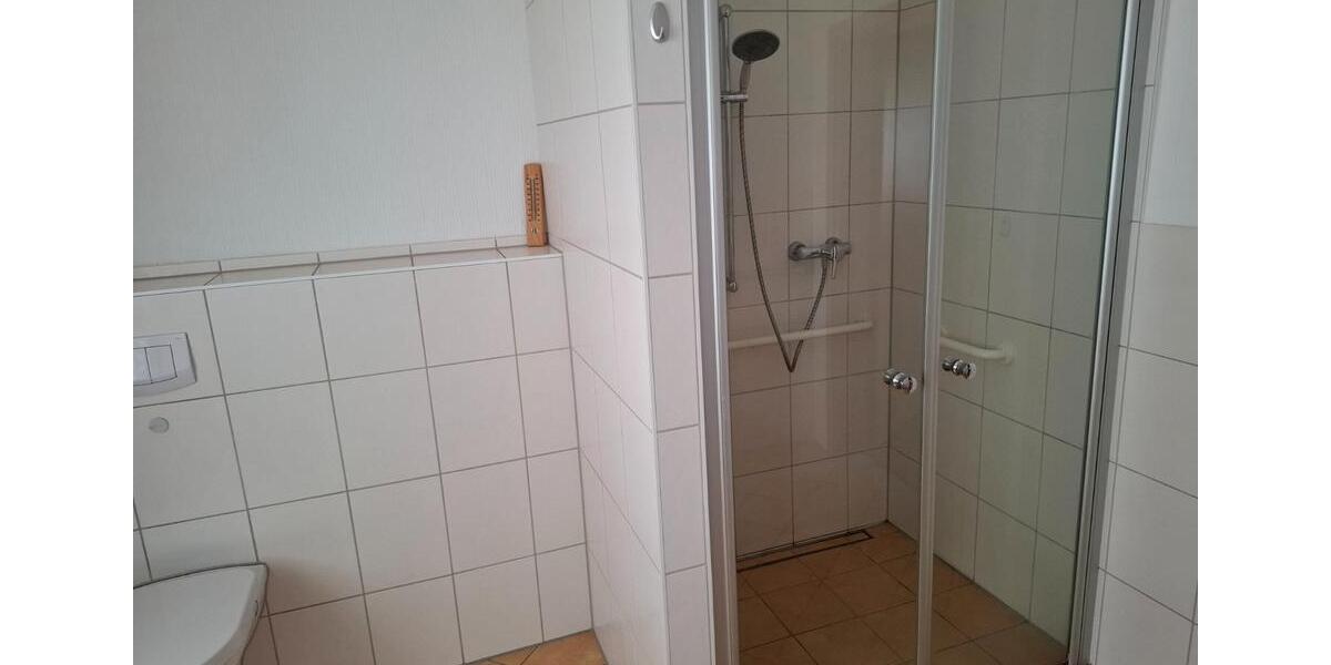 Erdgeschoßwohnung Rühen - 3 Zimmer, 84 m&sup2;, 690&euro; | Angebot:26412718