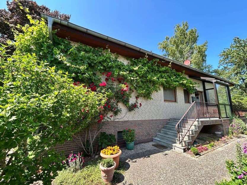 Haus zum Kaufen in Danndorf 285.000 € 256 m²