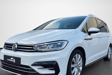VW Touran 156.700 km 16.999 € Braunschweig 38112
