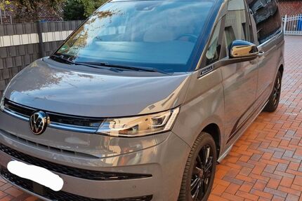 VW T7 Multivan 31.200 km 49.200 &euro; Osloß 38557