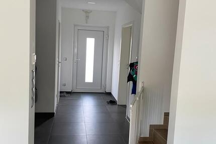 Erstbezug ab 01.02.2026 Modernes SmartHome Haus in Bokensdorf 8 zimmer