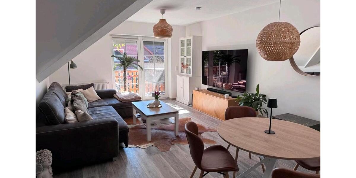 Dachgeschoßwohnung Rühen - 3 Zimmer, 71 m&sup2;, 956&euro; | Angebot:24827576