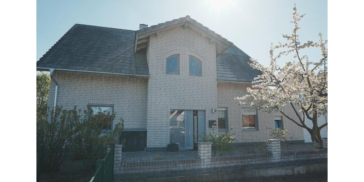 Einfamilienhaus Wolfsburg Alt-Wolfsburg - 7 Zimmer, 176 m&sup2;, 550.000&euro; | Angebot:26313766