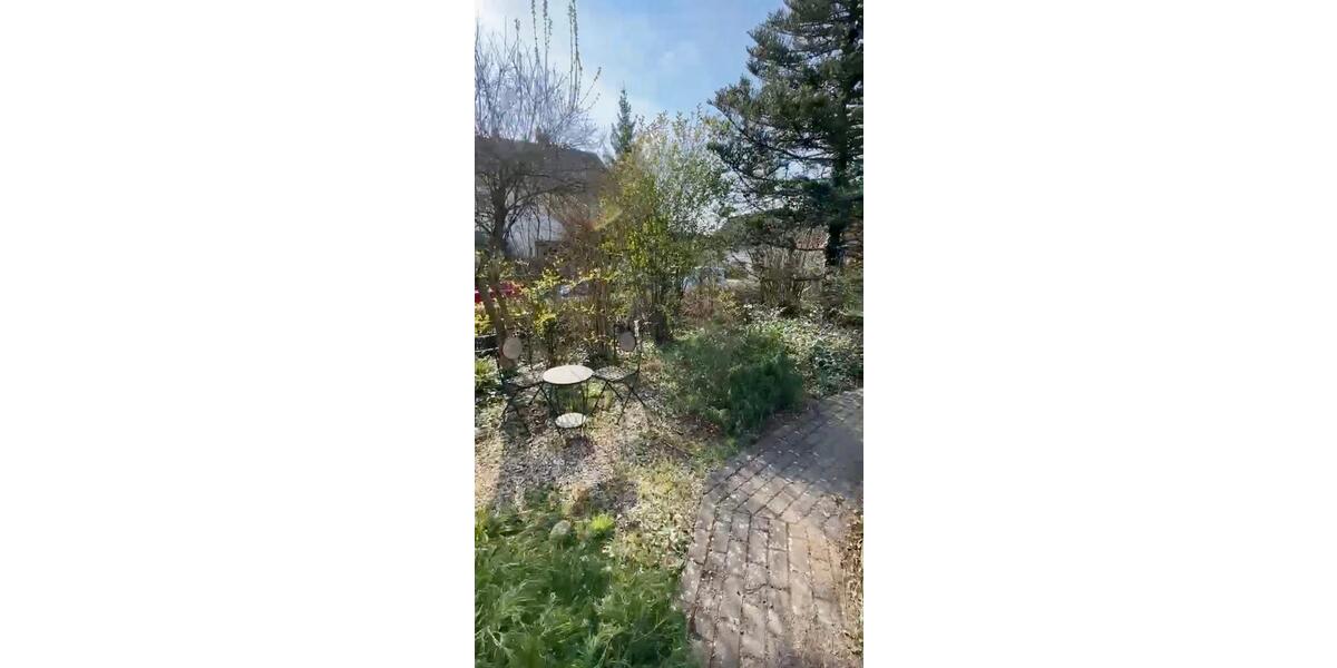 Sofort einziehen – 120 m² Wohnung – Kamin, Terrasse, Garten 2.5 zimmer