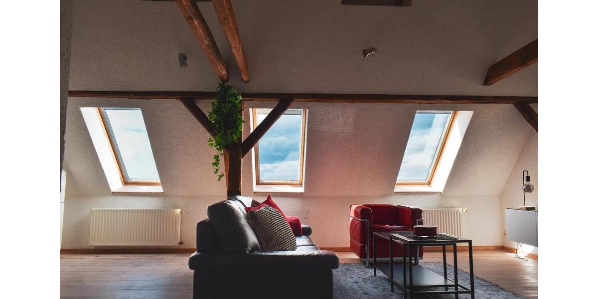 Möblierte Dachgeschosswohnung mit Sauna zu vermieten 2 zimmer