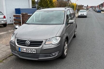 VW Touran 169.979 km 4.600 &euro; Braunschweig 38116