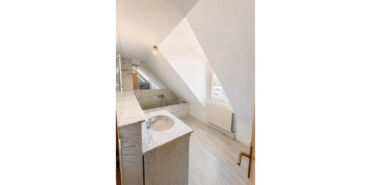Dachgeschoßwohnung Bokensdorf - 3 Zimmer, 68 m&sup2;, 129.000&euro; | Angebot:26537646