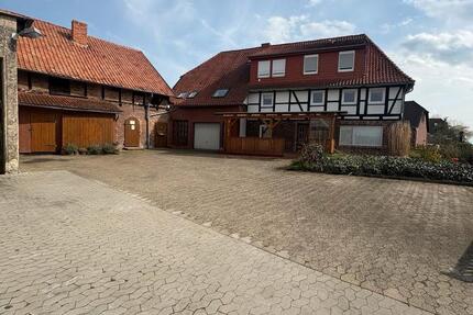 Wohnung Wasbüttel - 5 Zimmer, 150 m&sup2;, 950&euro; | Angebot:26222957
