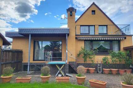 Haus zum Kaufen in Gifhorn 285.000 € 156.88 m²