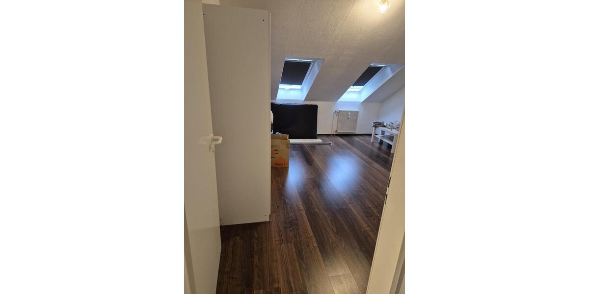 Dachgeschoßwohnung Wolfsburg Almke - 2 Zimmer, 65 m&sup2;, 150.000&euro; | Angebot:26217764