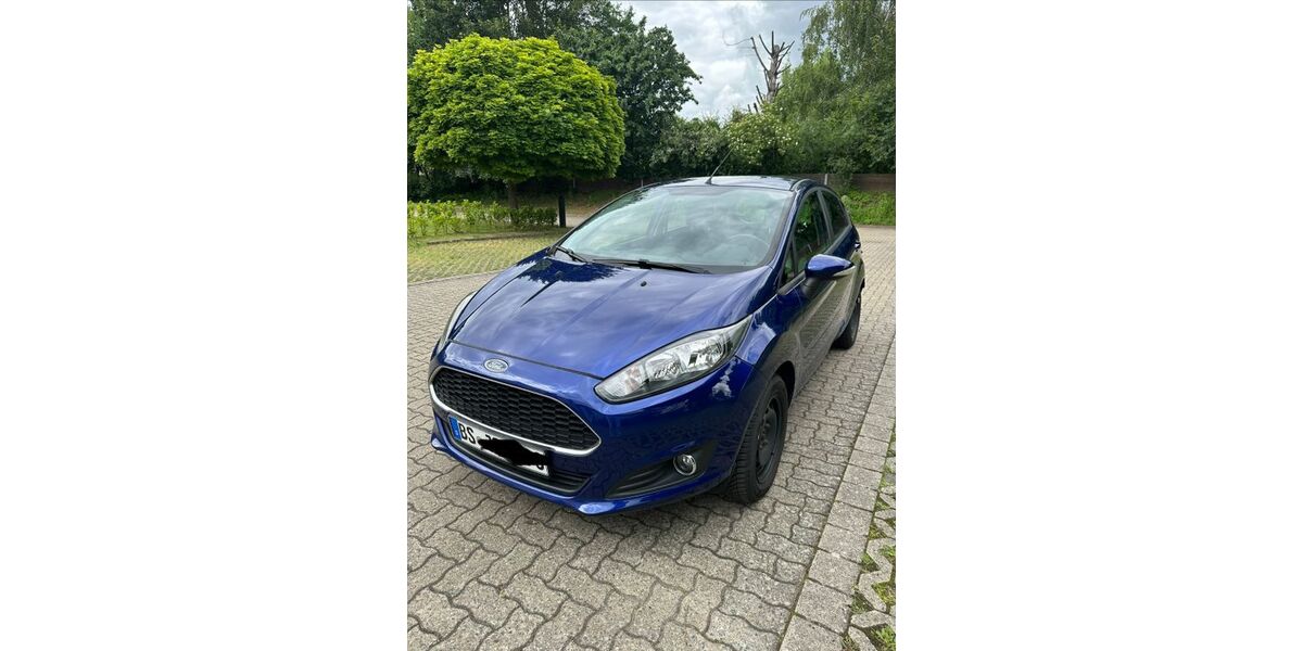 Ford Fiesta 76.538 km 6.800 &euro; Braunschweig 38120