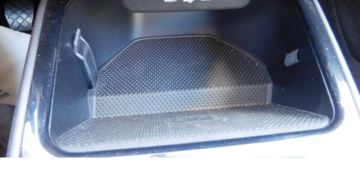 Skoda Fabia 1.0 Ambion TSI BMT 4TRG Klima Navi 14.100 km 16.390 € Vordorf 38533