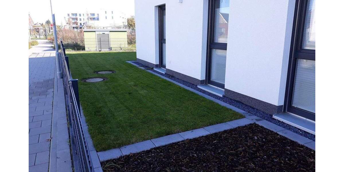 Neubau Erstbezug Barrierefreier Bungalow Haus mit eigenem Garten 3 zimmer