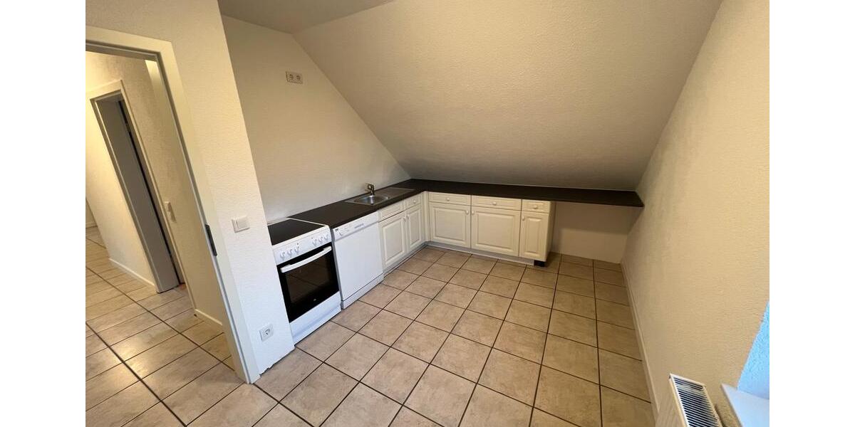 Dachgeschoßwohnung Wolfsburg Ehmen - 4 Zimmer, 103 m&sup2;, 950&euro; | Angebot:26261991