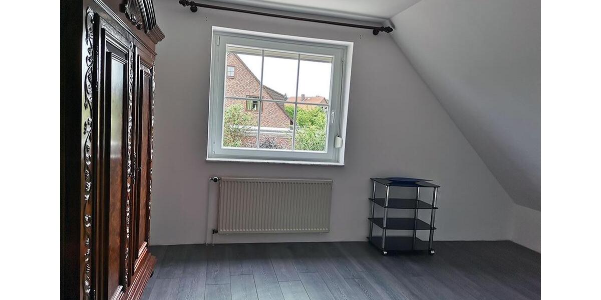 Doppelhaushälfte Wolfsburg Almke - 4 Zimmer, 136 m&sup2;, 1.500&euro; | Angebot:26047174