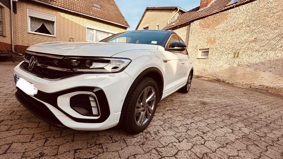 VW T-Roc 29.500 km 24.490 € Rühen 38471