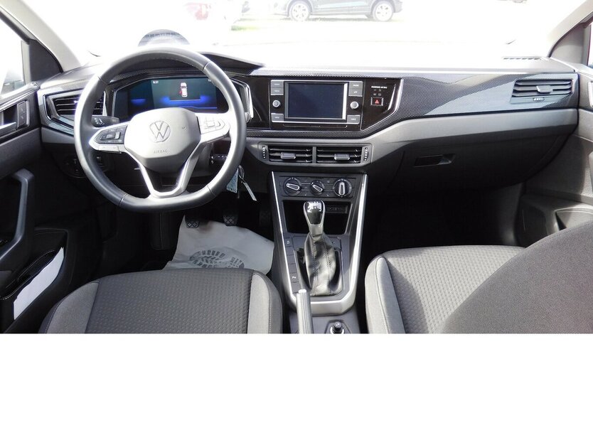 VW Polo 1.0 Life TSI BMT 4Trg Klima Navi LED 21.300 km 14.990 € Vordorf 38533