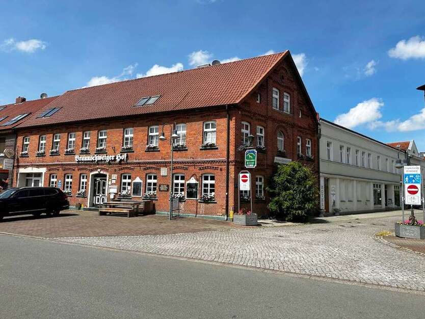 Gastronomie in Klötze 850.000 € 1010 m²