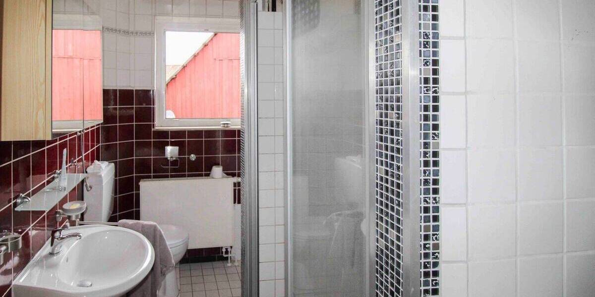 Mehrfamilienhaus, Wohnhaus Wahrenholz - 8 Zimmer, 249.000&euro; | Angebot:25900108
