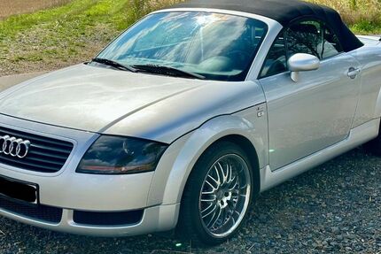 Audi TT 182.000 km 4.499 € Sassenburg 38524