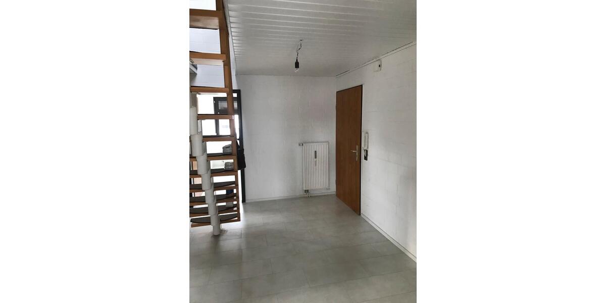 Maisonettenwohnung Wolfsburg - 4 Zimmer, 104 m&sup2;, 950&euro; | Angebot:26626038