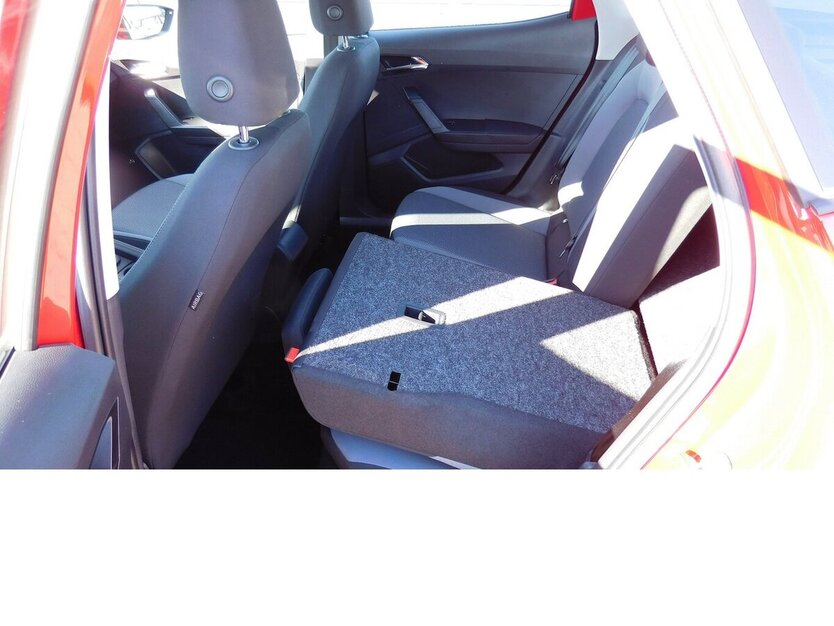 Seat Arona 1.0 Style Beats TSI BMT Klima Navi Alu 31.900 km 15.990 € Vordorf 38533