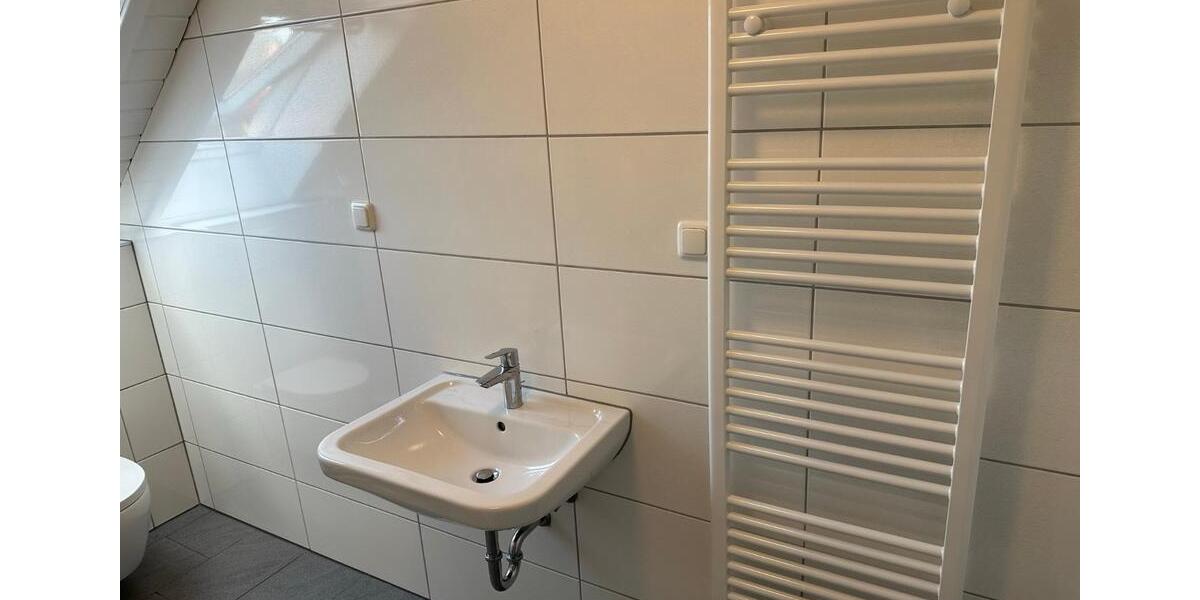 Dachgeschoßwohnung Gifhorn - 3 Zimmer, 83 m&sup2;, 700&euro; | Angebot:26338169