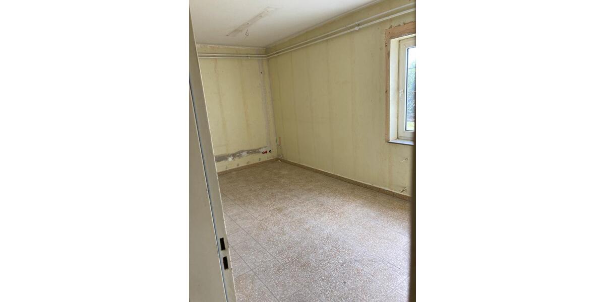 Bungalow Wolfsburg Almke - 8 Zimmer, 150 m&sup2;, 1.250&euro; | Angebot:26065588