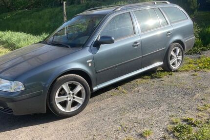 Skoda Octavia 273.000 km 1.500 &euro; Braunschweig 38104